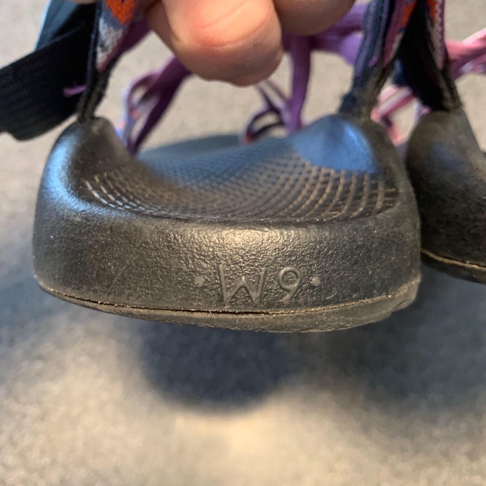 Chaco Double Strap Sandals Toe Loop Size 9. - image 7